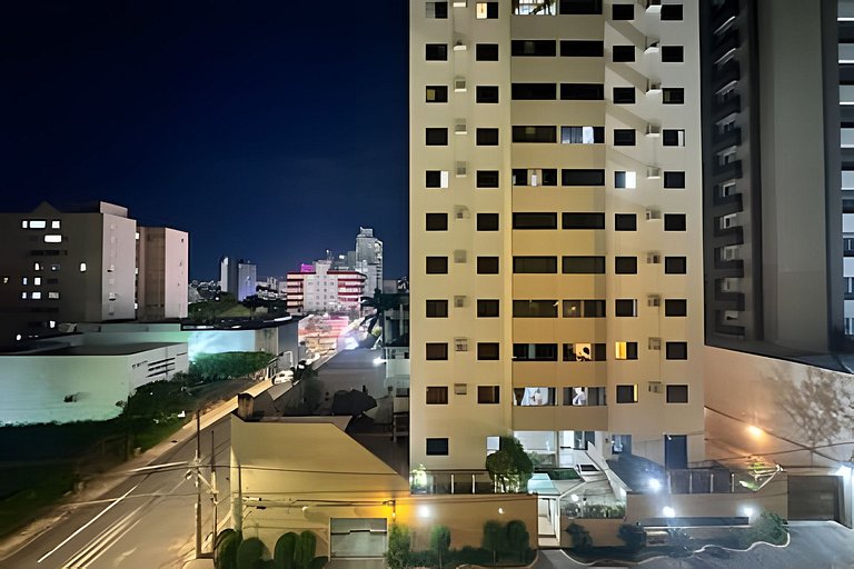 Studio Luxy - A 2 minutos do Center Shopping.