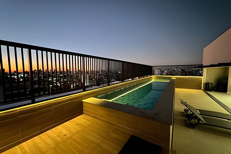 Studio Luxy - A 2 minutos do Center Shopping.