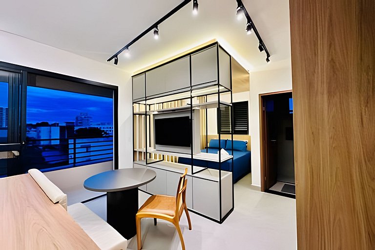Loft Sunset | A poucos metros do Center Shopping.